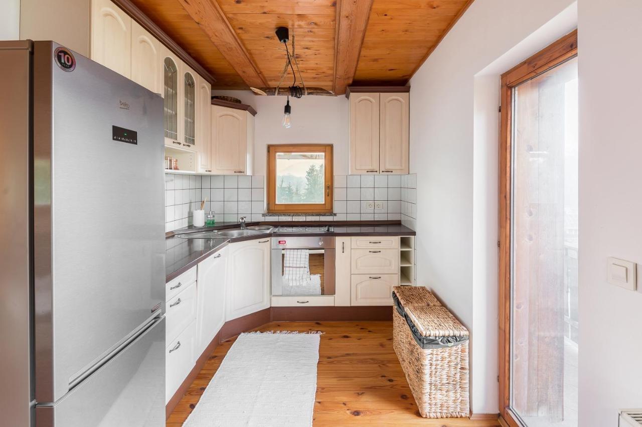 Svisla Lägenhet Kranj Exteriör bild