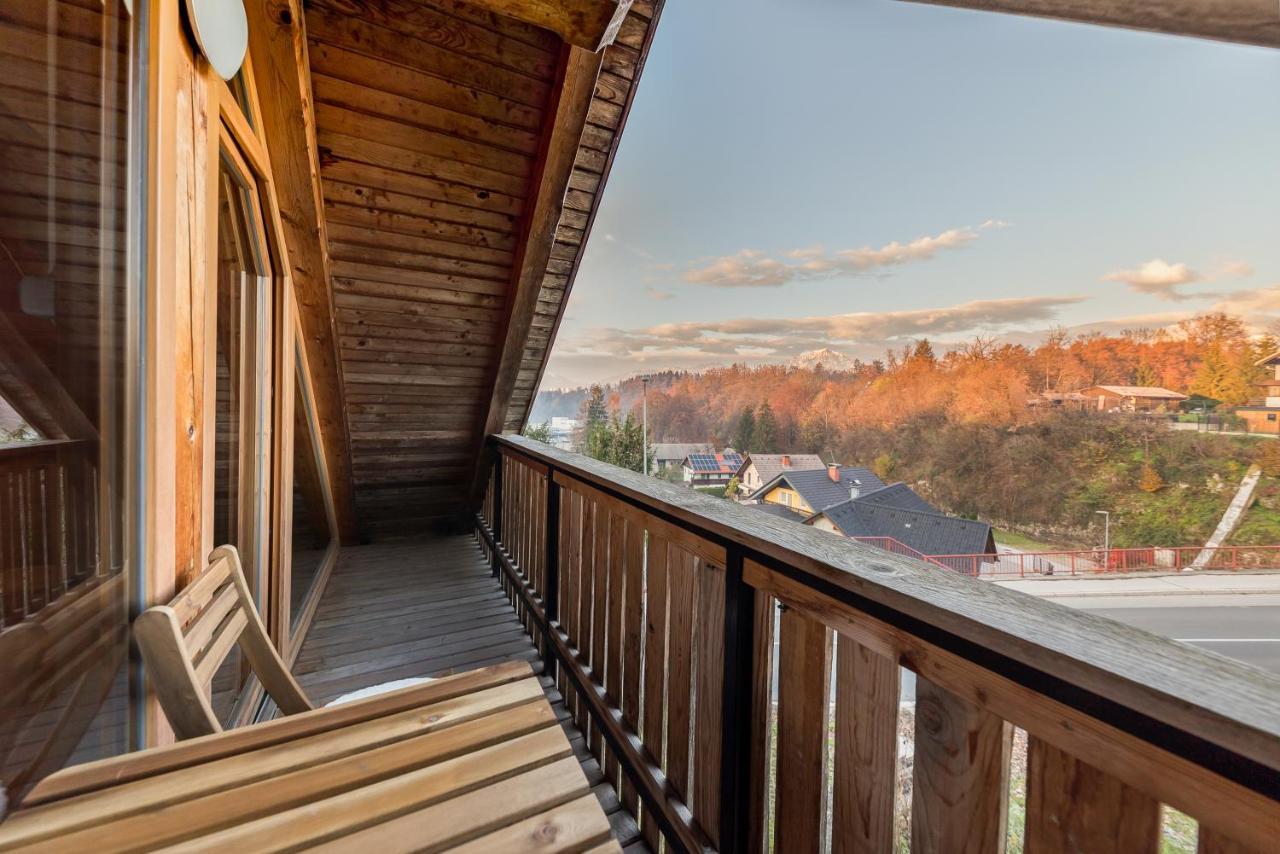 Svisla Lägenhet Kranj Exteriör bild